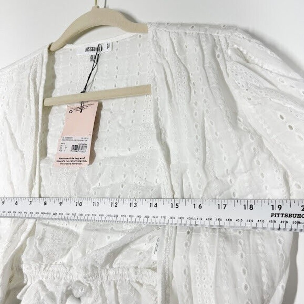 Missguided Women White Cord Broderie Tie Crop Top Eyelet Plunge V-Neck 6 NWT - Picture 7 of 12